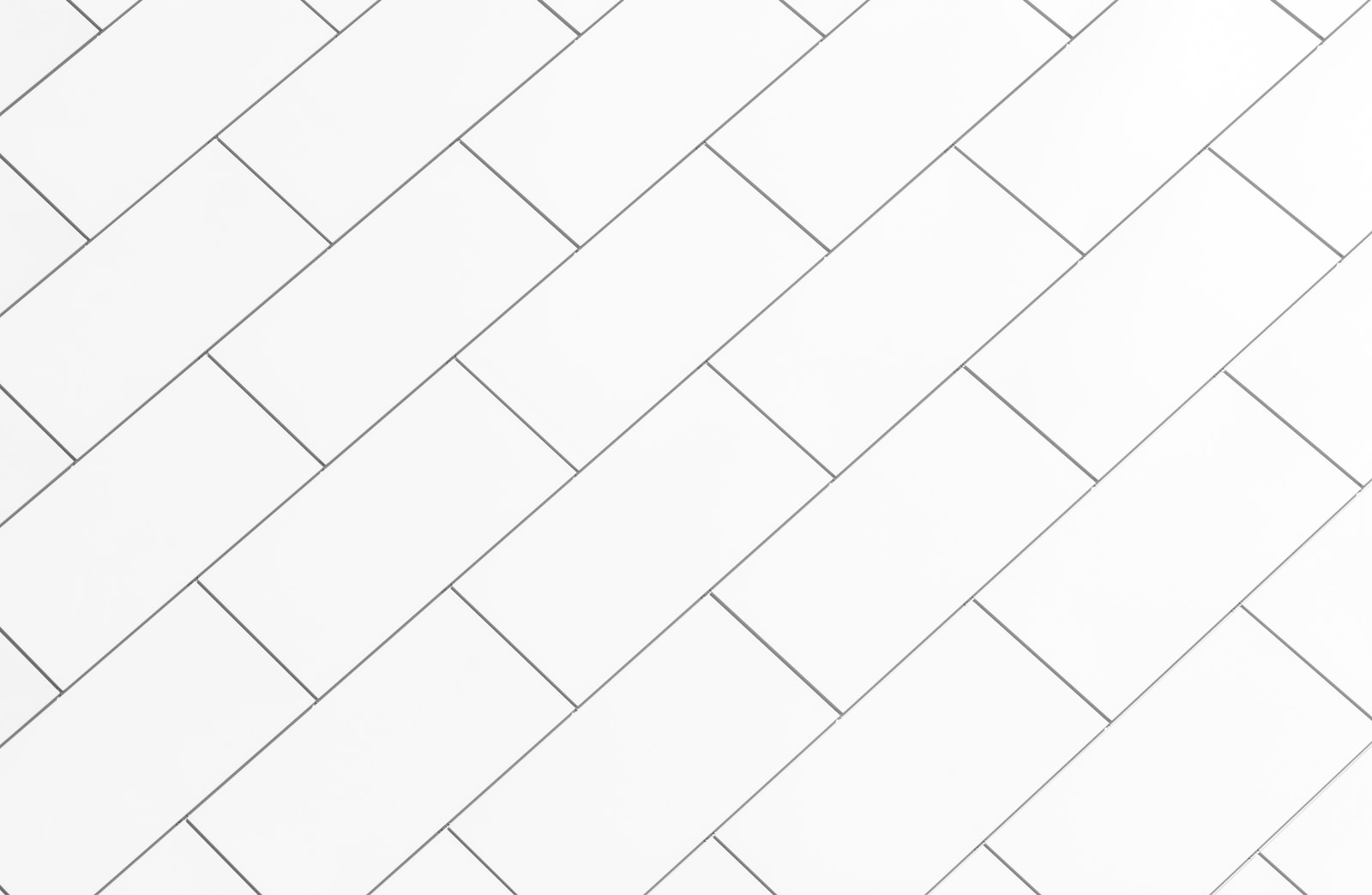 How Much Does Ceramic Tile Refinishing Cost? [Price Stats] Pricing